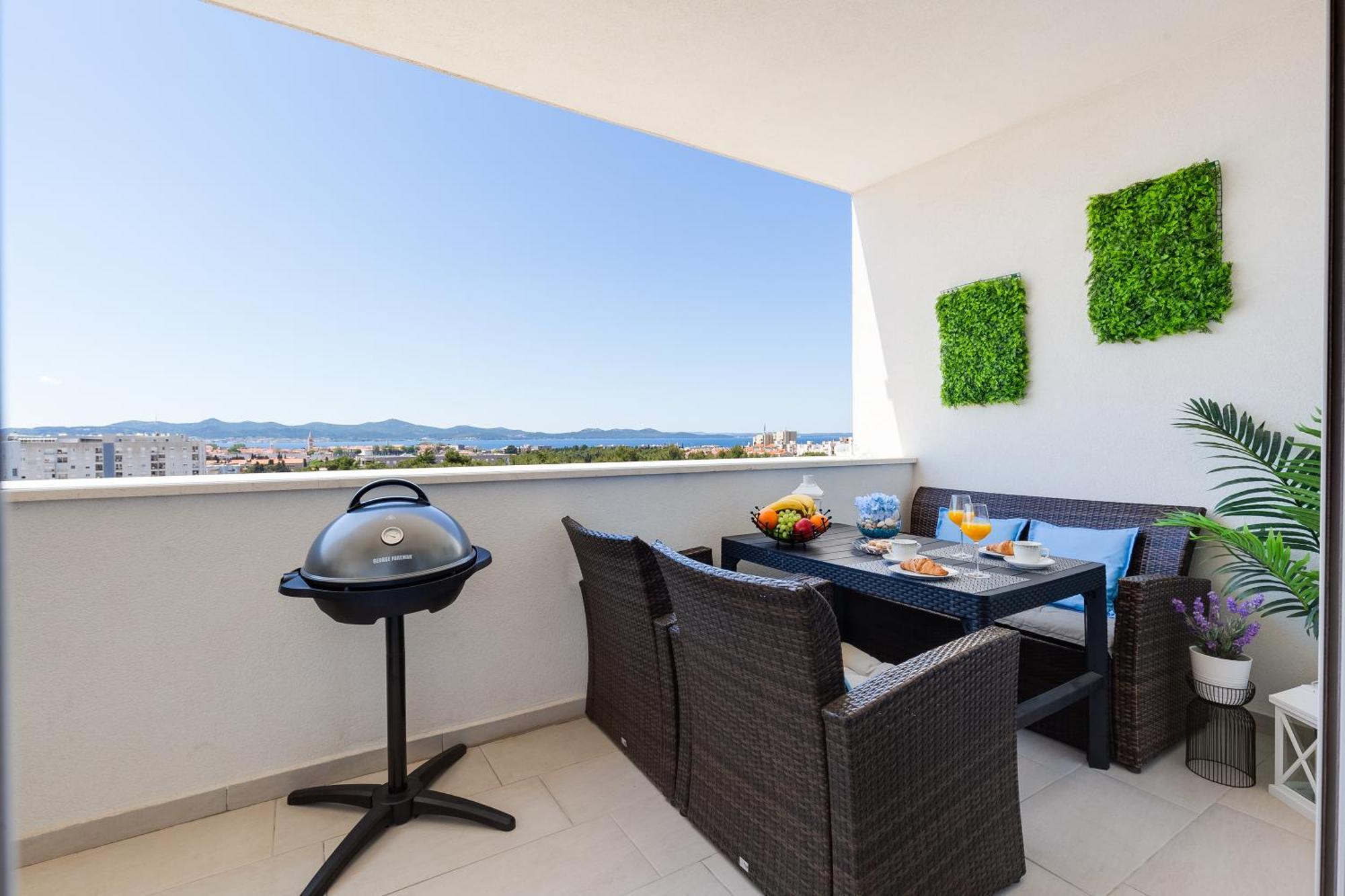 Stella Maris 2bdr, Balcony, Sea View, Garage, Bbq Apartman Zadar