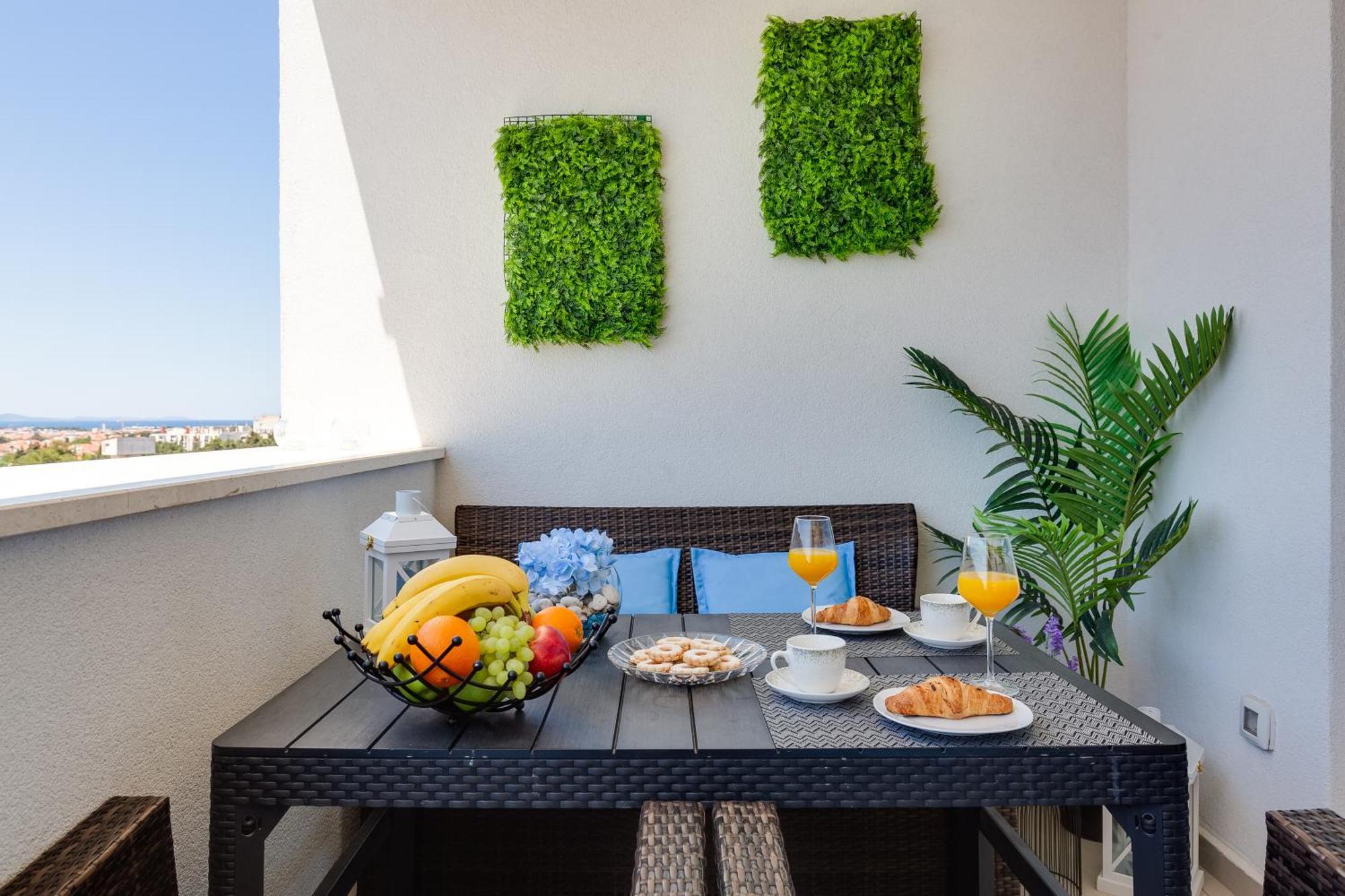Stella Maris 2bdr, Balcony, Sea View, Garage, Bbq Apartman *