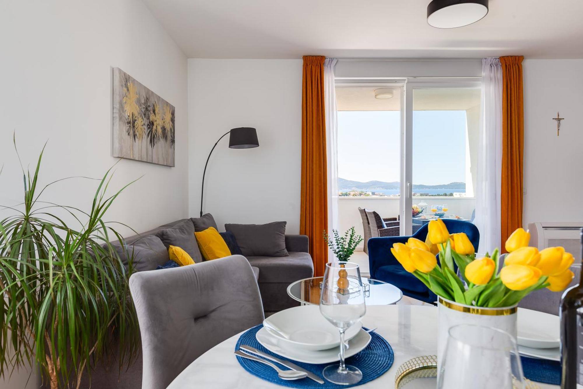 Stella Maris 2bdr, Balcony, Sea View, Garage, Bbq