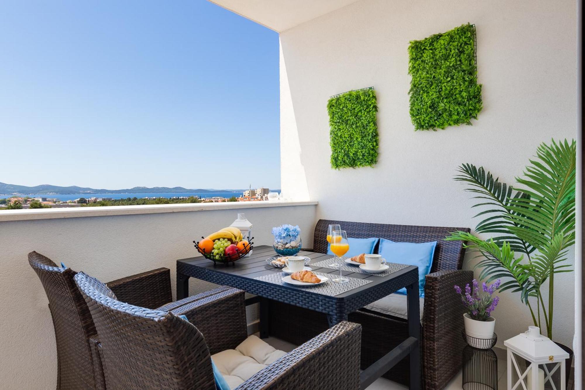 Apartman Stella Maris 2bdr, Balcony, Sea View, Garage, Bbq Zadar
